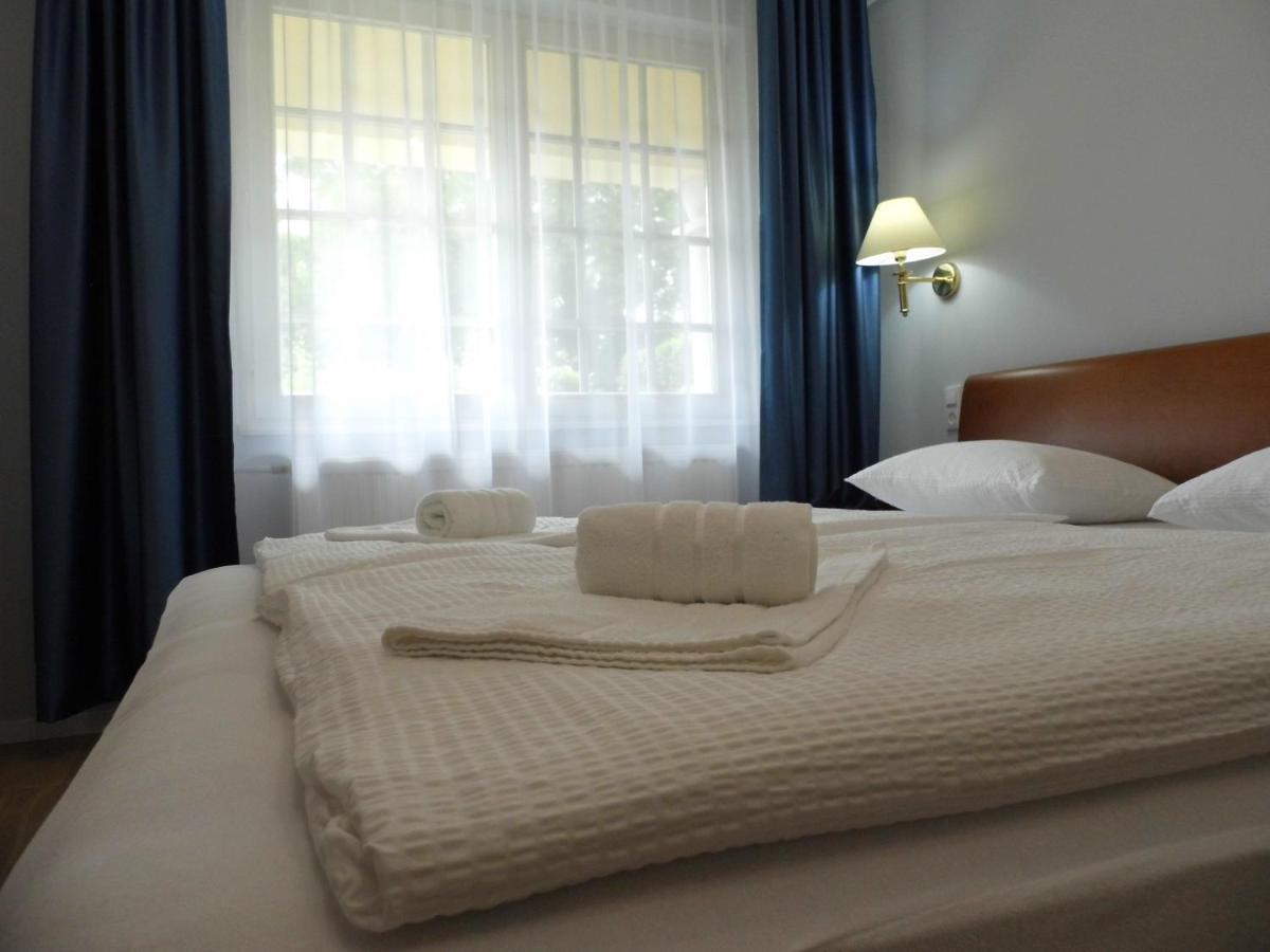 Millennium Villa Keszthely Kültér fotó